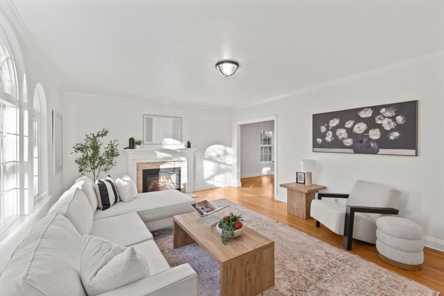 Detail Gallery Image 7 of 57 For 726 Schiele Ave, San Jose,  CA 95126 - 4 Beds | 4 Baths