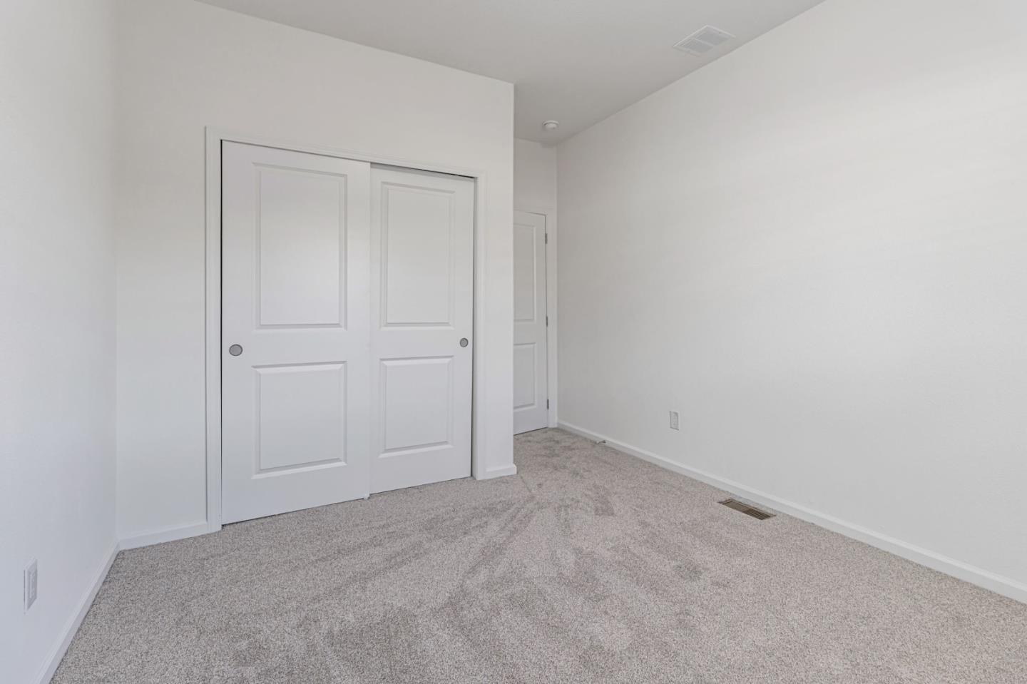 Detail Gallery Image 19 of 26 For 5450 Monterey Hwy #164,  San Jose,  CA 95111 - 3 Beds | 3 Baths