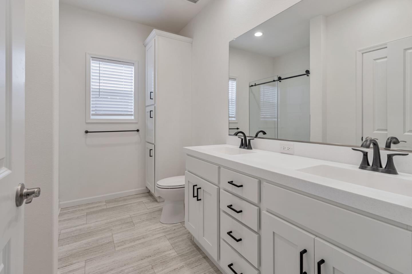 Detail Gallery Image 23 of 26 For 5450 Monterey Hwy #164,  San Jose,  CA 95111 - 3 Beds | 3 Baths