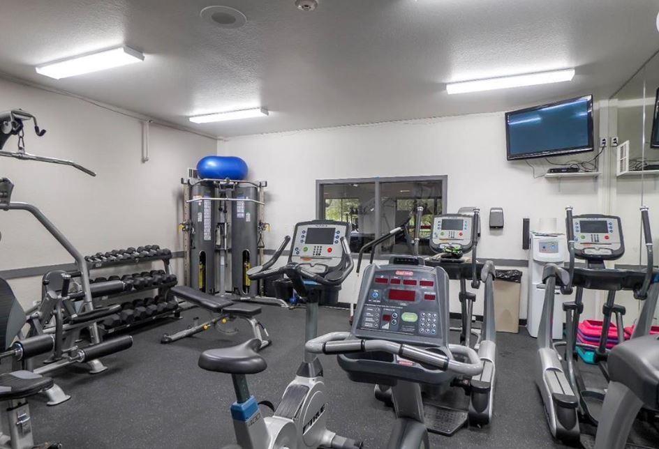 Detail Gallery Image 19 of 29 For 8112 Shelter  Creek Ln #8112,  San Bruno,  CA 94066 - 2 Beds | 2 Baths
