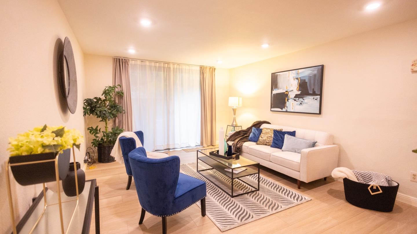 Detail Gallery Image 7 of 29 For 8112 Shelter  Creek Ln #8112,  San Bruno,  CA 94066 - 2 Beds | 2 Baths