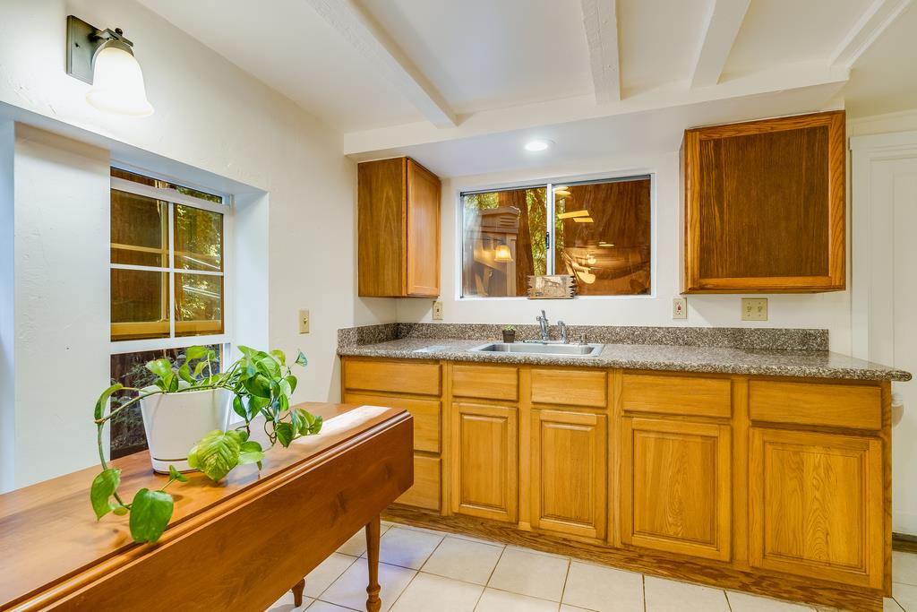 Detail Gallery Image 10 of 42 For 2001 Cathedral, Aptos,  CA 95003 - 2 Beds | 2 Baths