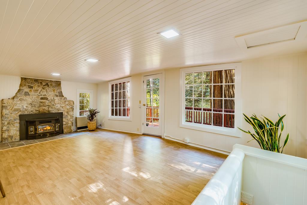 Detail Gallery Image 15 of 42 For 2001 Cathedral, Aptos,  CA 95003 - 2 Beds | 2 Baths