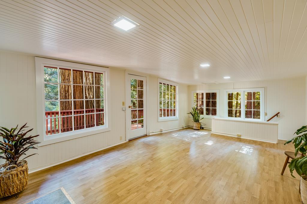 Detail Gallery Image 19 of 42 For 2001 Cathedral, Aptos,  CA 95003 - 2 Beds | 2 Baths