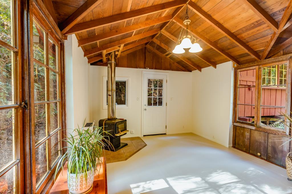Detail Gallery Image 25 of 42 For 2001 Cathedral, Aptos,  CA 95003 - 2 Beds | 2 Baths