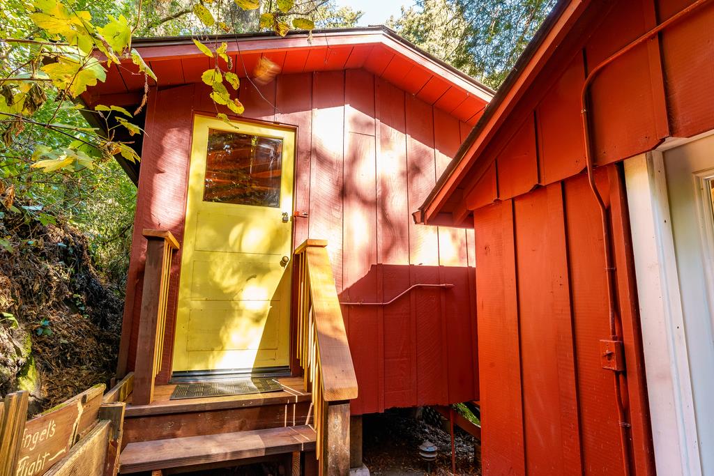 Detail Gallery Image 29 of 42 For 2001 Cathedral, Aptos,  CA 95003 - 2 Beds | 2 Baths