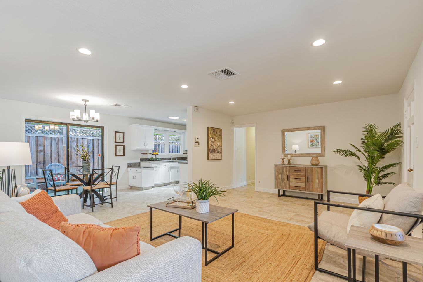 Detail Gallery Image 4 of 77 For 2447 Cottle Ave, San Jose,  CA 95125 - 3 Beds | 3 Baths