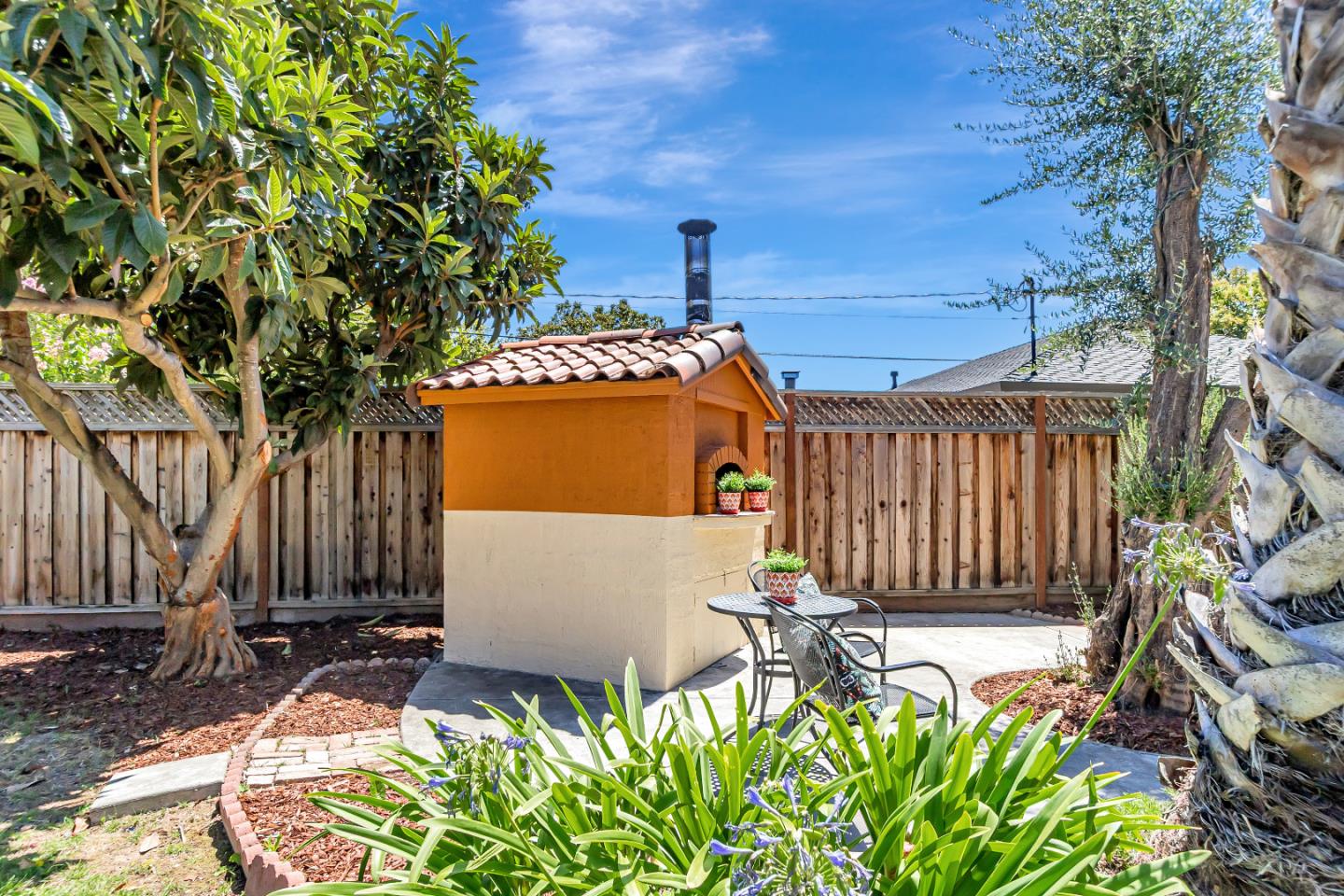 Detail Gallery Image 60 of 77 For 2447 Cottle Ave, San Jose,  CA 95125 - 3 Beds | 3 Baths