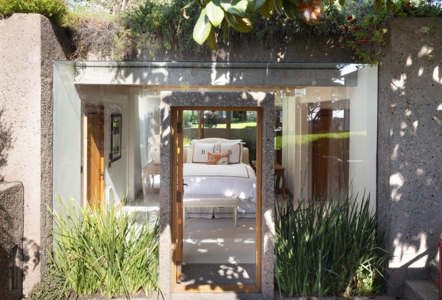 Detail Gallery Image 12 of 13 For 0 Scenic 6 Sw of Ocean Ave, Carmel,  CA 93921 - 2 Beds | 2 Baths
