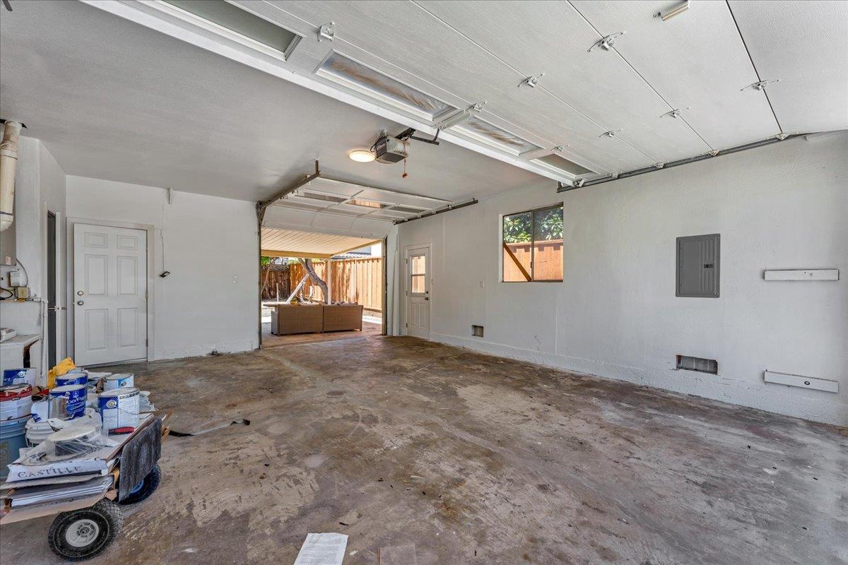 Detail Gallery Image 42 of 52 For 875 E Taylor St, San Jose,  CA 95112 - 4 Beds | 3/1 Baths