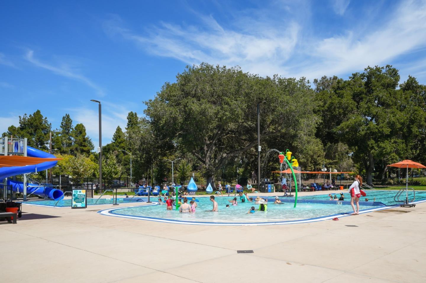 Detail Gallery Image 29 of 34 For 1721 California St #2,  Mountain View,  CA 94041 - 2 Beds | 2 Baths