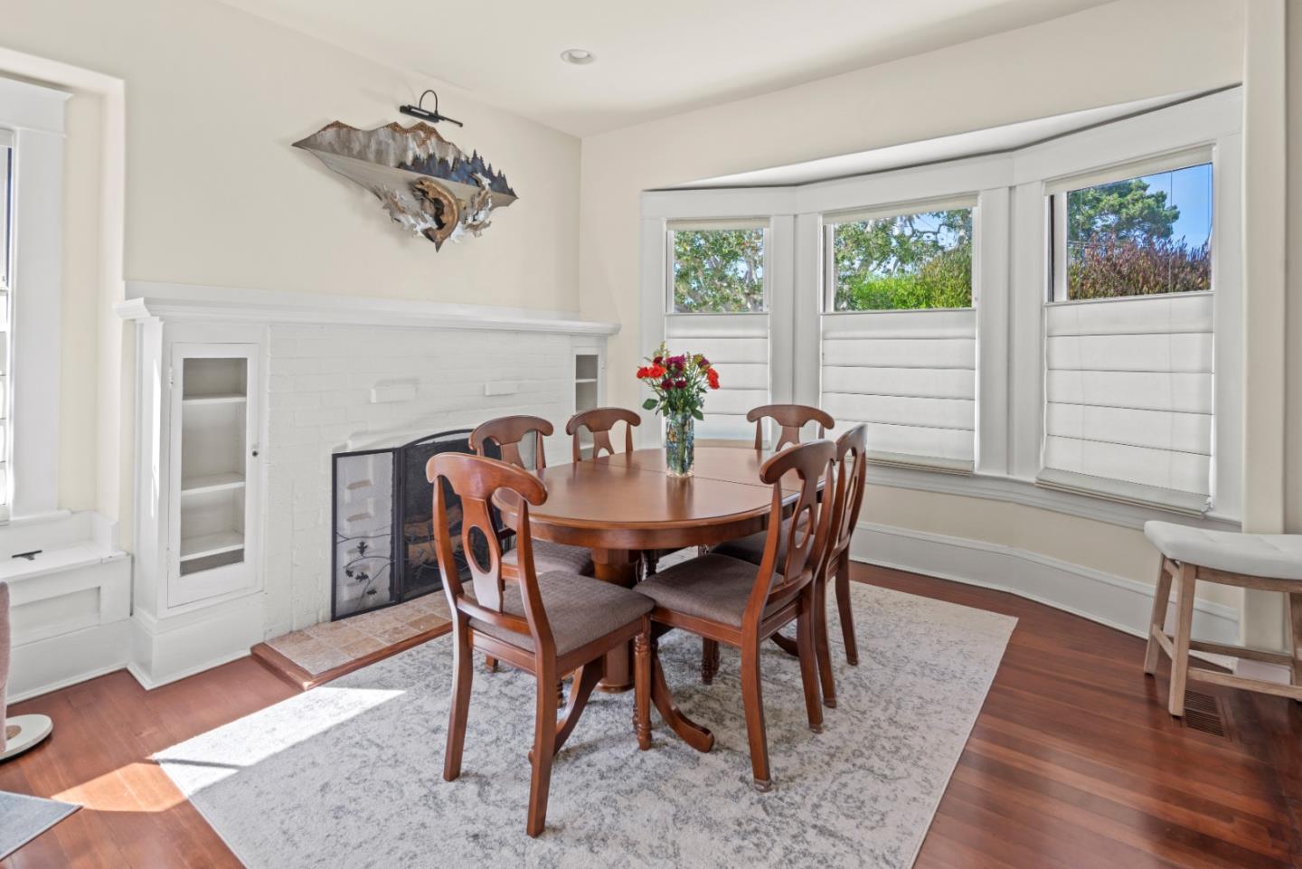 Detail Gallery Image 10 of 38 For 311 Walnut St, Pacific Grove,  CA 93950 - 3 Beds | 2 Baths