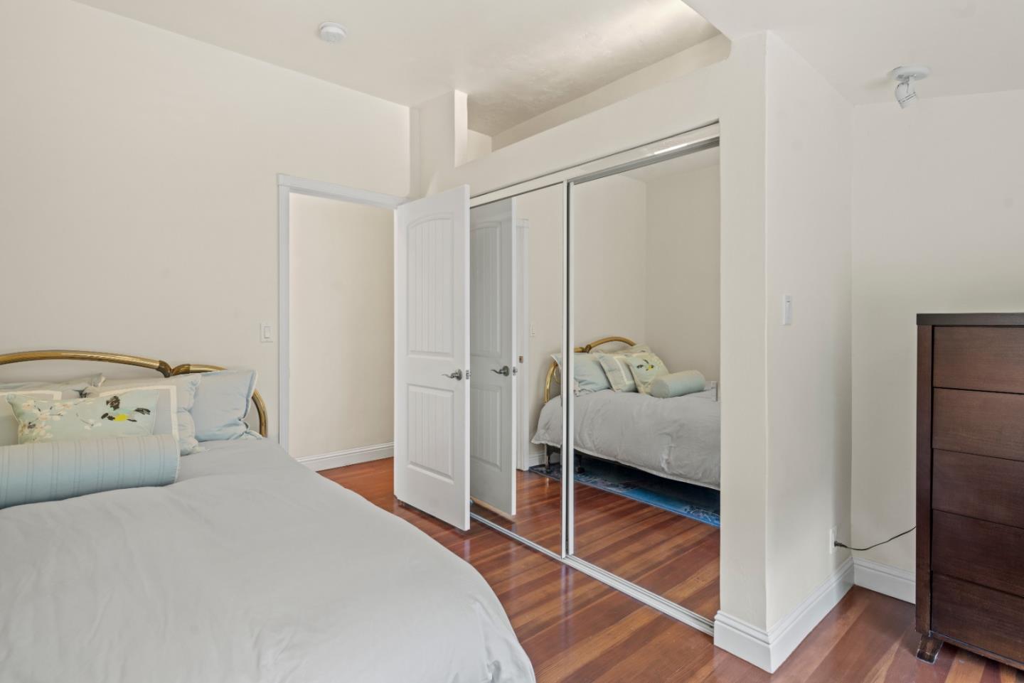Detail Gallery Image 19 of 38 For 311 Walnut St, Pacific Grove,  CA 93950 - 3 Beds | 2 Baths