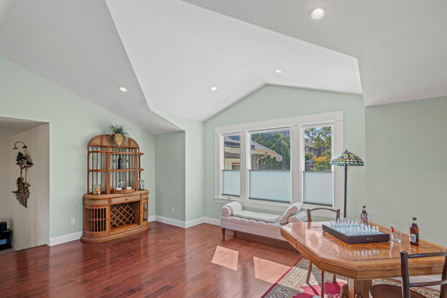 Detail Gallery Image 30 of 38 For 311 Walnut St, Pacific Grove,  CA 93950 - 3 Beds | 2 Baths