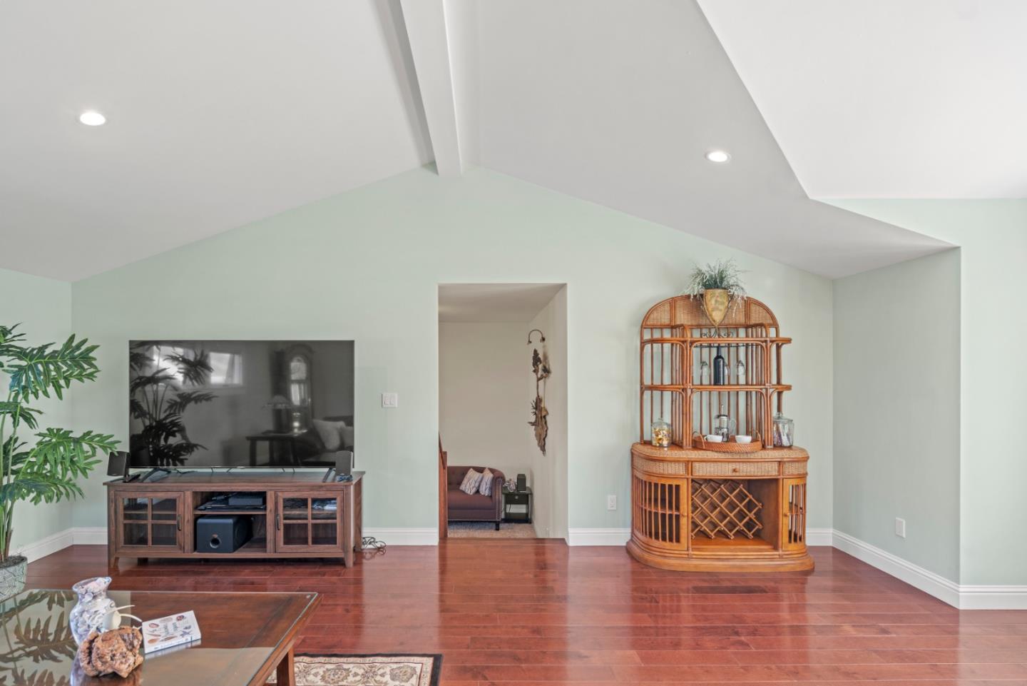 Detail Gallery Image 31 of 38 For 311 Walnut St, Pacific Grove,  CA 93950 - 3 Beds | 2 Baths
