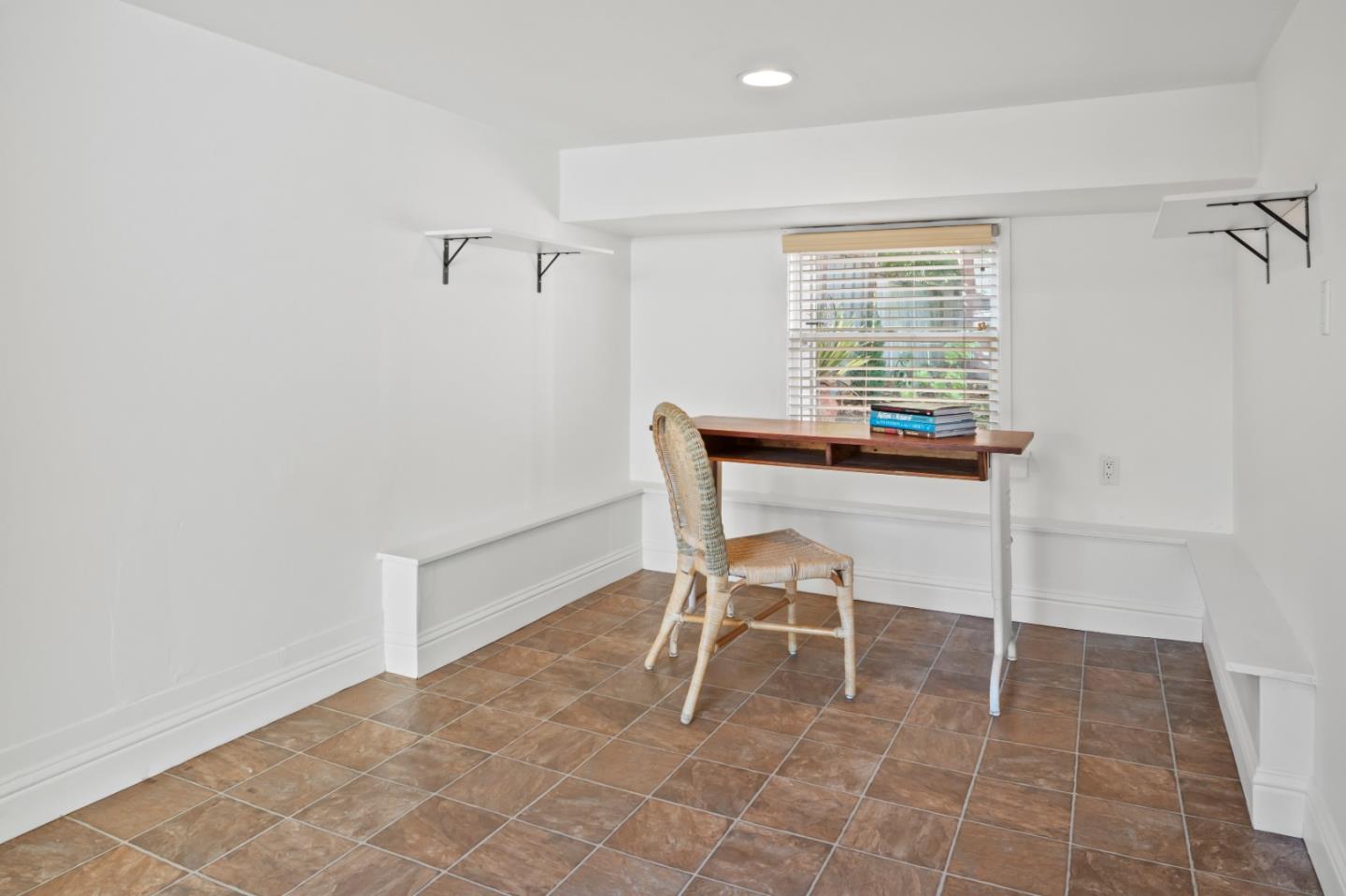 Detail Gallery Image 39 of 41 For 311 Walnut St, Pacific Grove,  CA 93950 - 3 Beds | 2 Baths