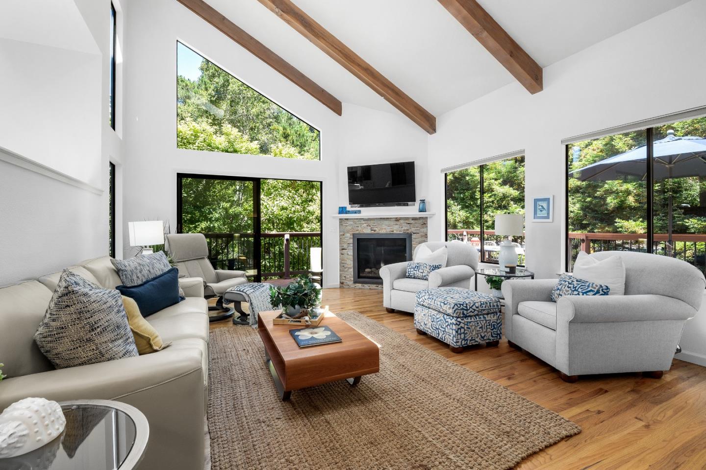Detail Gallery Image 10 of 68 For 271 Dry Creek Rd, Aptos,  CA 95003 - 3 Beds | 2/1 Baths