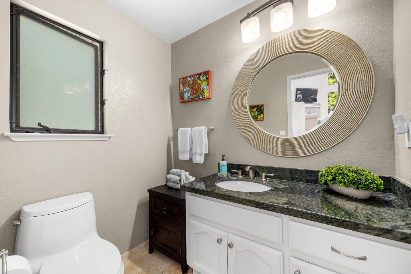 Detail Gallery Image 14 of 68 For 271 Dry Creek Rd, Aptos,  CA 95003 - 3 Beds | 2/1 Baths