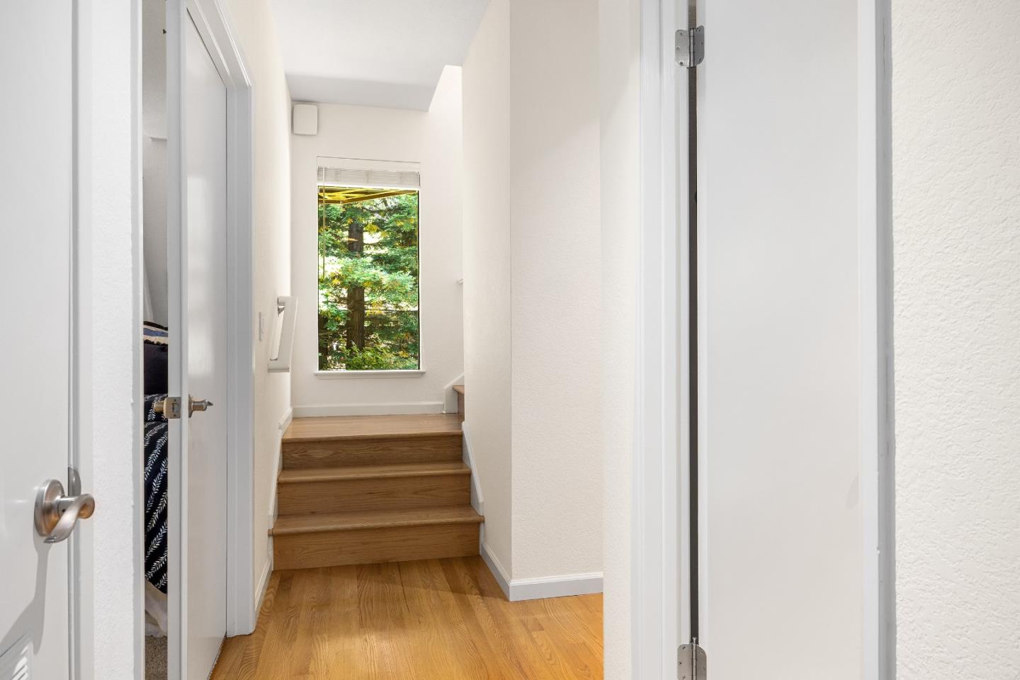 Detail Gallery Image 30 of 68 For 271 Dry Creek Rd, Aptos,  CA 95003 - 3 Beds | 2/1 Baths