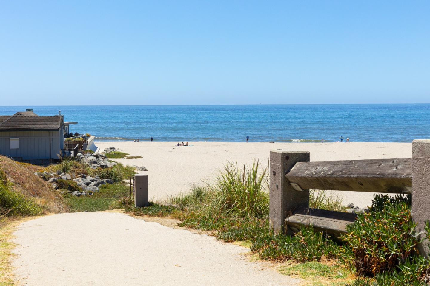 Detail Gallery Image 54 of 68 For 271 Dry Creek Rd, Aptos,  CA 95003 - 3 Beds | 2/1 Baths