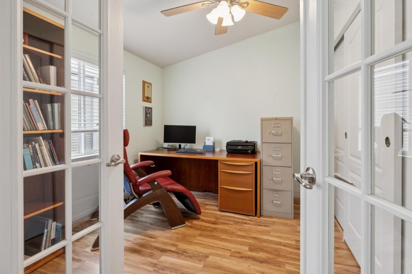 Detail Gallery Image 15 of 39 For 3 Coral Way #3,  Half Moon Bay,  CA 94019 - 3 Beds | 2 Baths