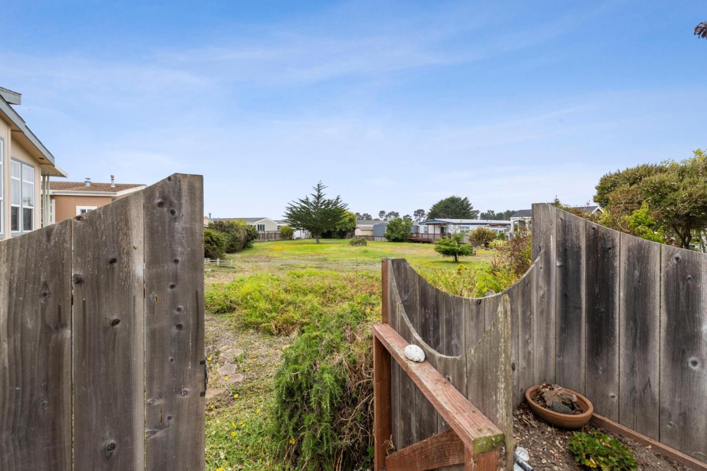 Detail Gallery Image 32 of 39 For 3 Coral Way #3,  Half Moon Bay,  CA 94019 - 3 Beds | 2 Baths