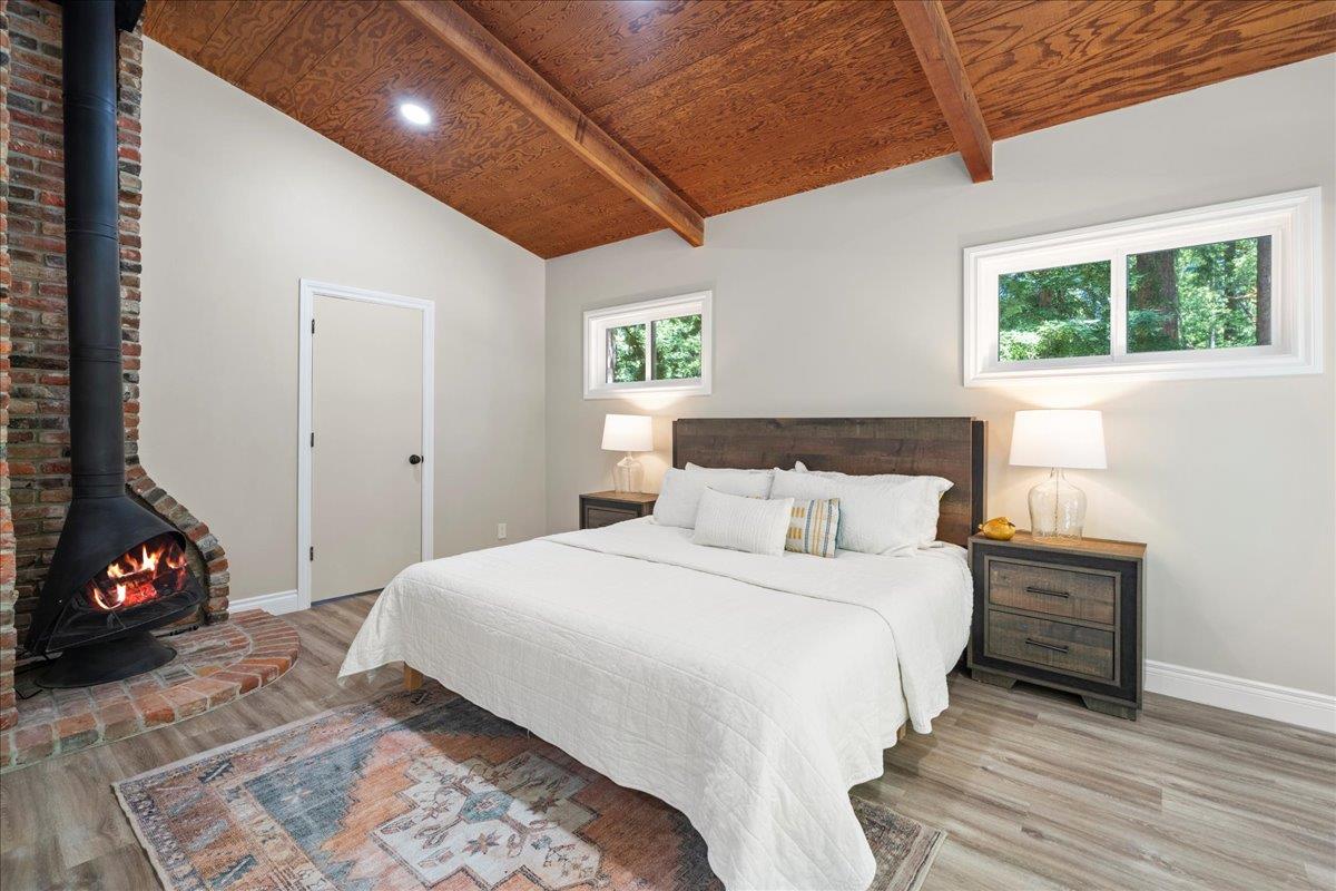 Detail Gallery Image 20 of 31 For 230 Burrell Ct, Los Gatos,  CA 95033 - 3 Beds | 3 Baths