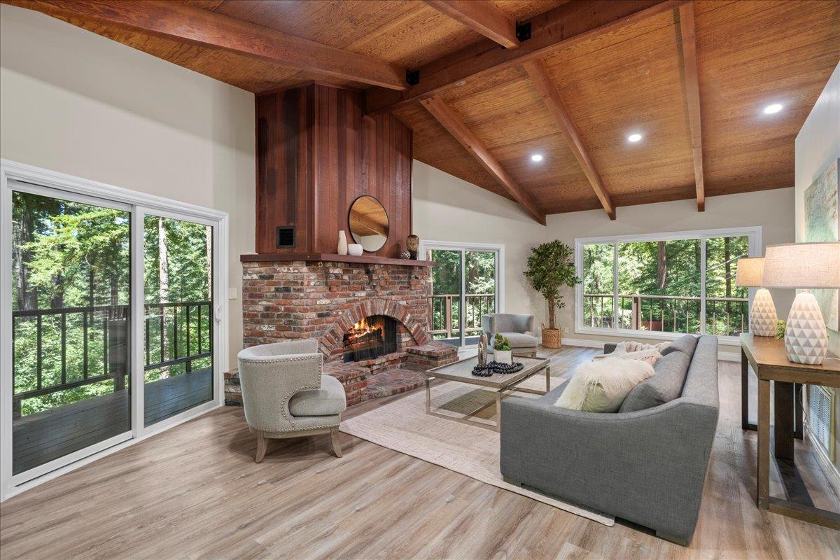 Detail Gallery Image 8 of 31 For 230 Burrell Ct, Los Gatos,  CA 95033 - 3 Beds | 3 Baths