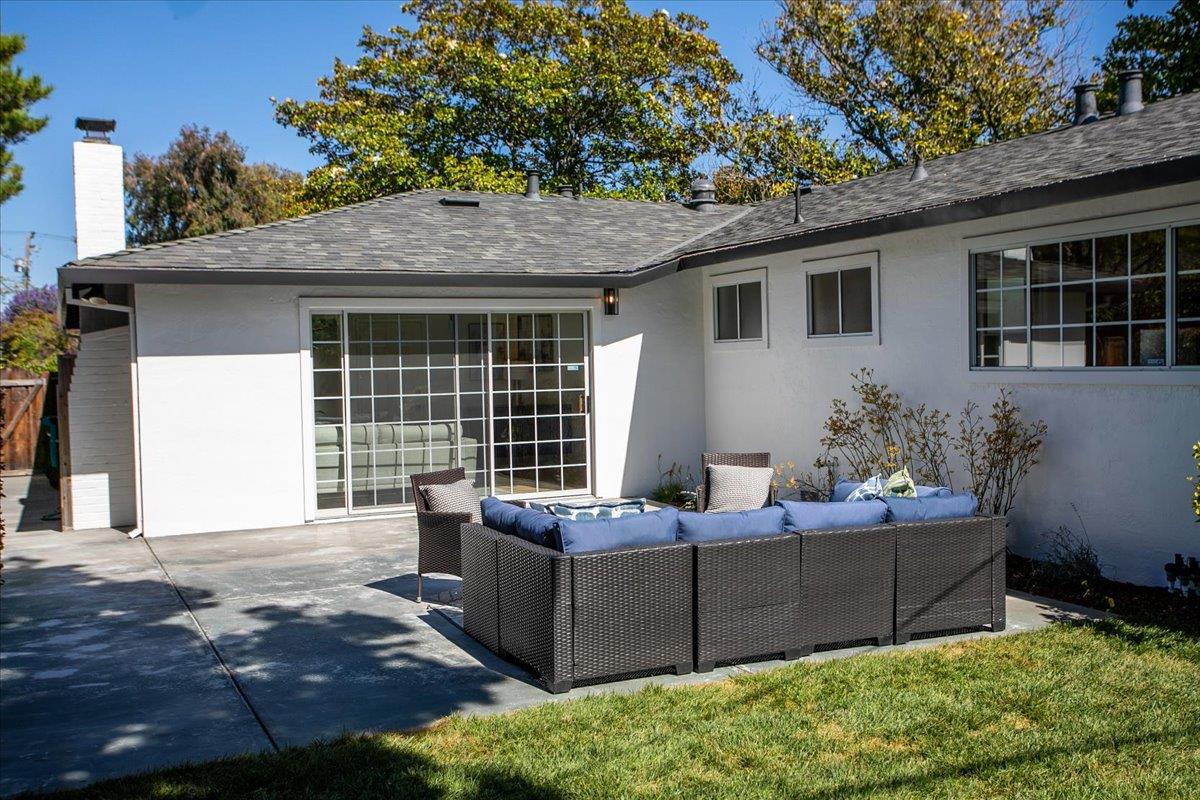 Detail Gallery Image 12 of 49 For 3353 Georgetown Pl, Santa Clara,  CA 95051 - 3 Beds | 2 Baths