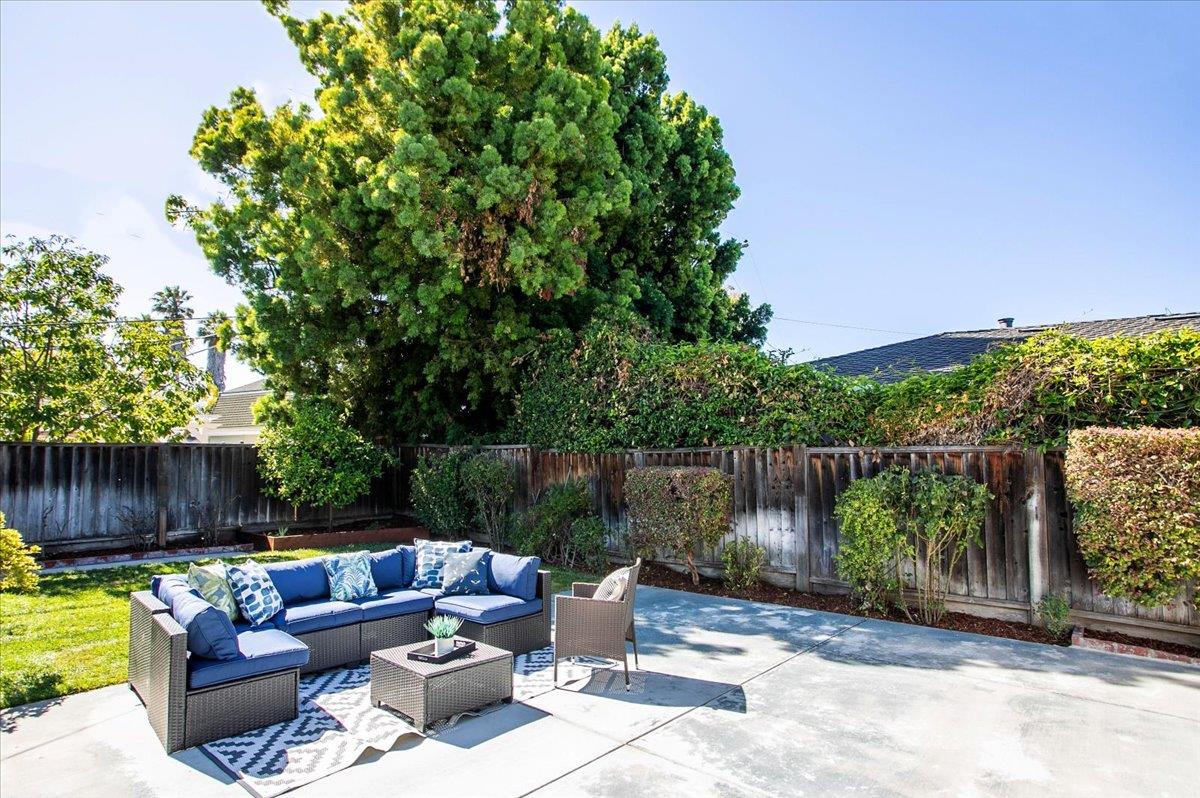 Detail Gallery Image 15 of 49 For 3353 Georgetown Pl, Santa Clara,  CA 95051 - 3 Beds | 2 Baths