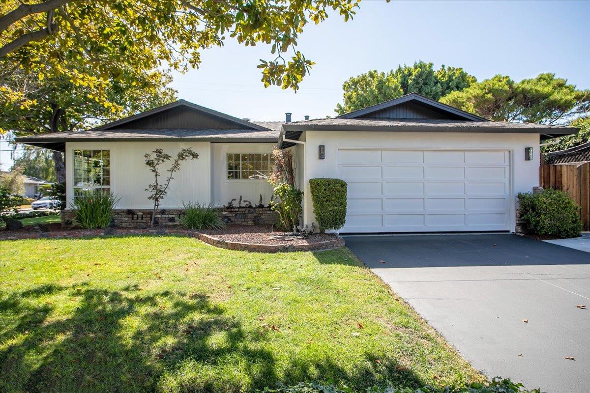 Detail Gallery Image 2 of 49 For 3353 Georgetown Pl, Santa Clara,  CA 95051 - 3 Beds | 2 Baths