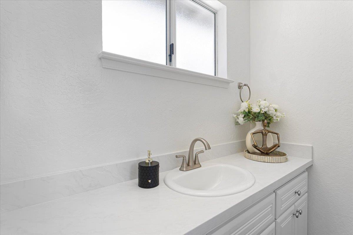 Detail Gallery Image 31 of 49 For 3353 Georgetown Pl, Santa Clara,  CA 95051 - 3 Beds | 2 Baths