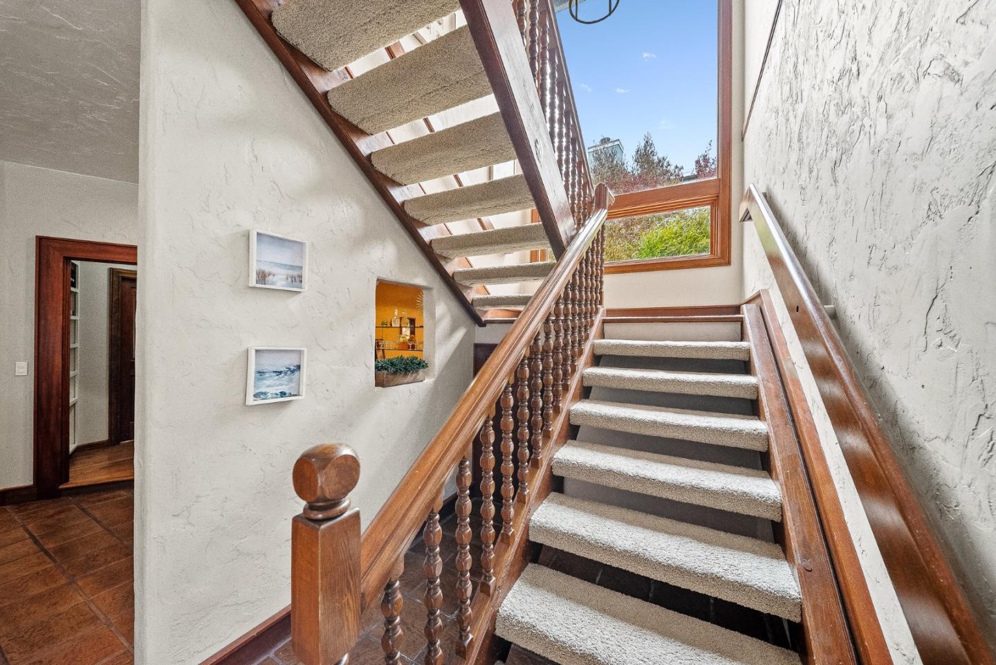 Detail Gallery Image 25 of 46 For 142 Carmel Riviera Dr, Carmel,  CA 93923 - 4 Beds | 3/1 Baths