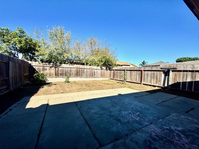 Detail Gallery Image 8 of 9 For 607 Calaveras Dr, Salinas,  CA 93906 - 3 Beds | 2 Baths