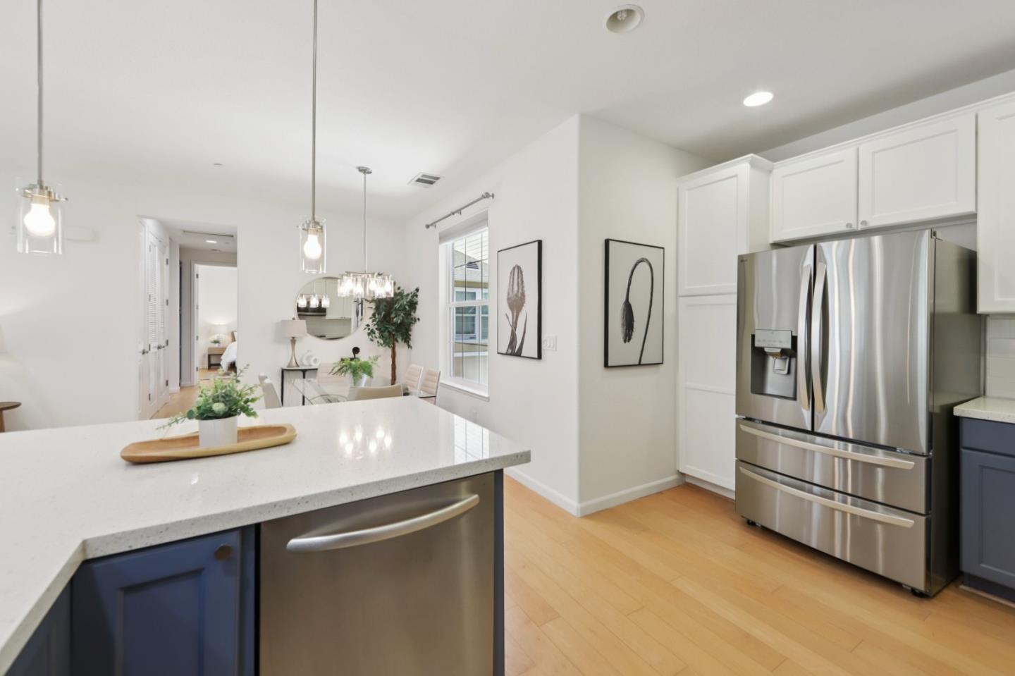 Detail Gallery Image 14 of 49 For 636 Bair Island Rd #312,  Redwood City,  CA 94063 - 2 Beds | 2 Baths