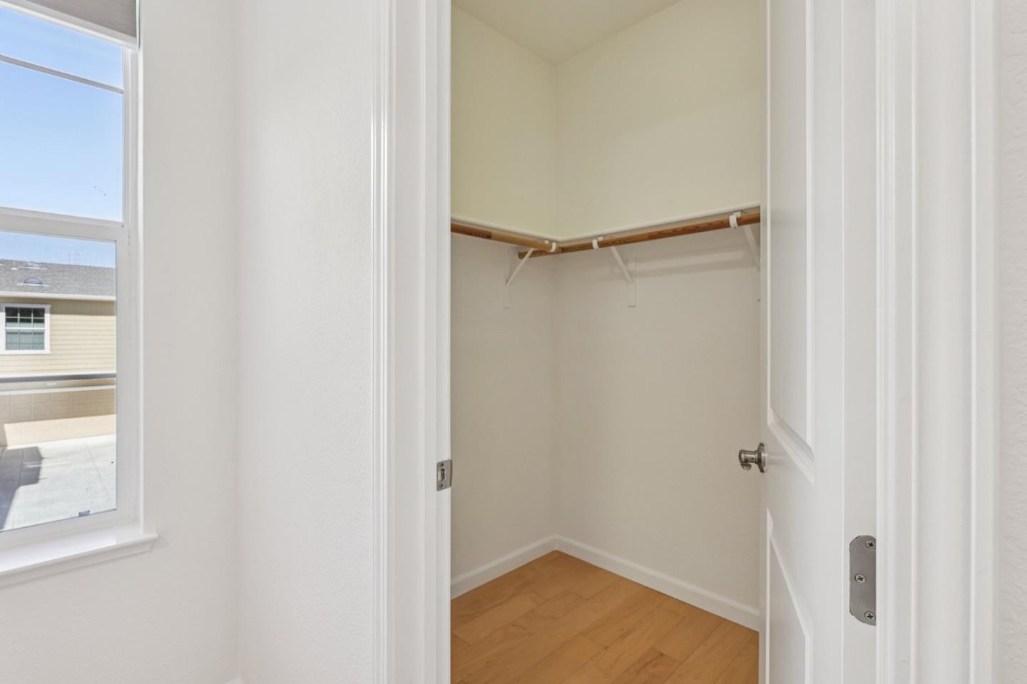 Detail Gallery Image 25 of 49 For 636 Bair Island Rd #312,  Redwood City,  CA 94063 - 2 Beds | 2 Baths