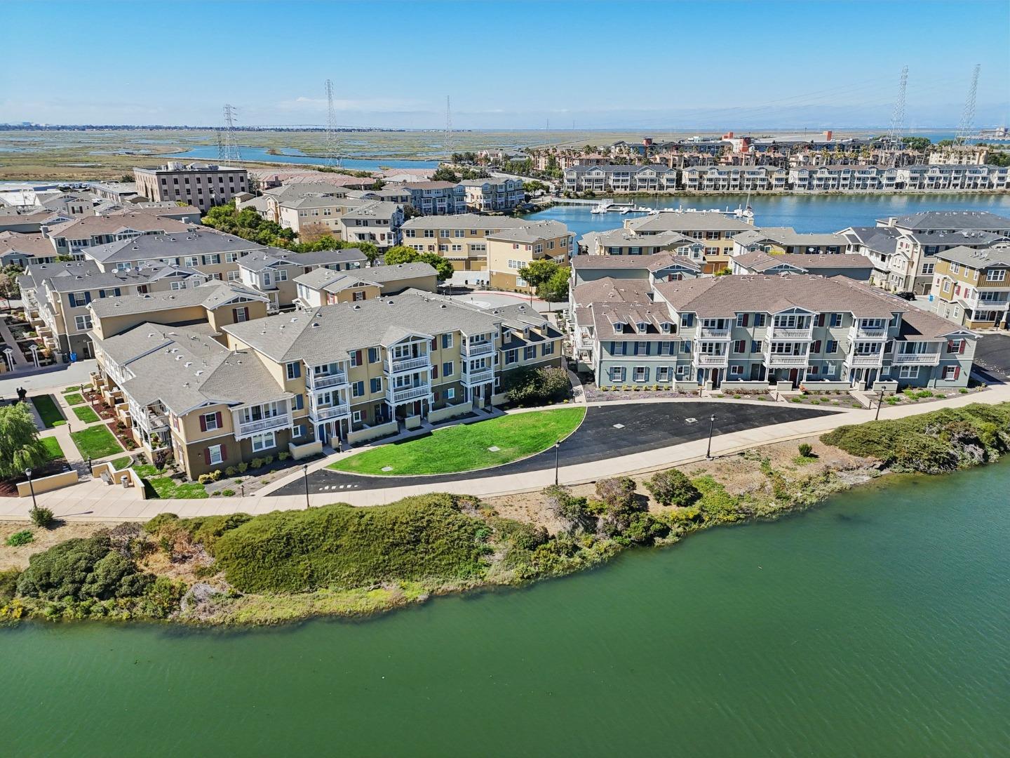 Detail Gallery Image 40 of 49 For 636 Bair Island Rd #312,  Redwood City,  CA 94063 - 2 Beds | 2 Baths