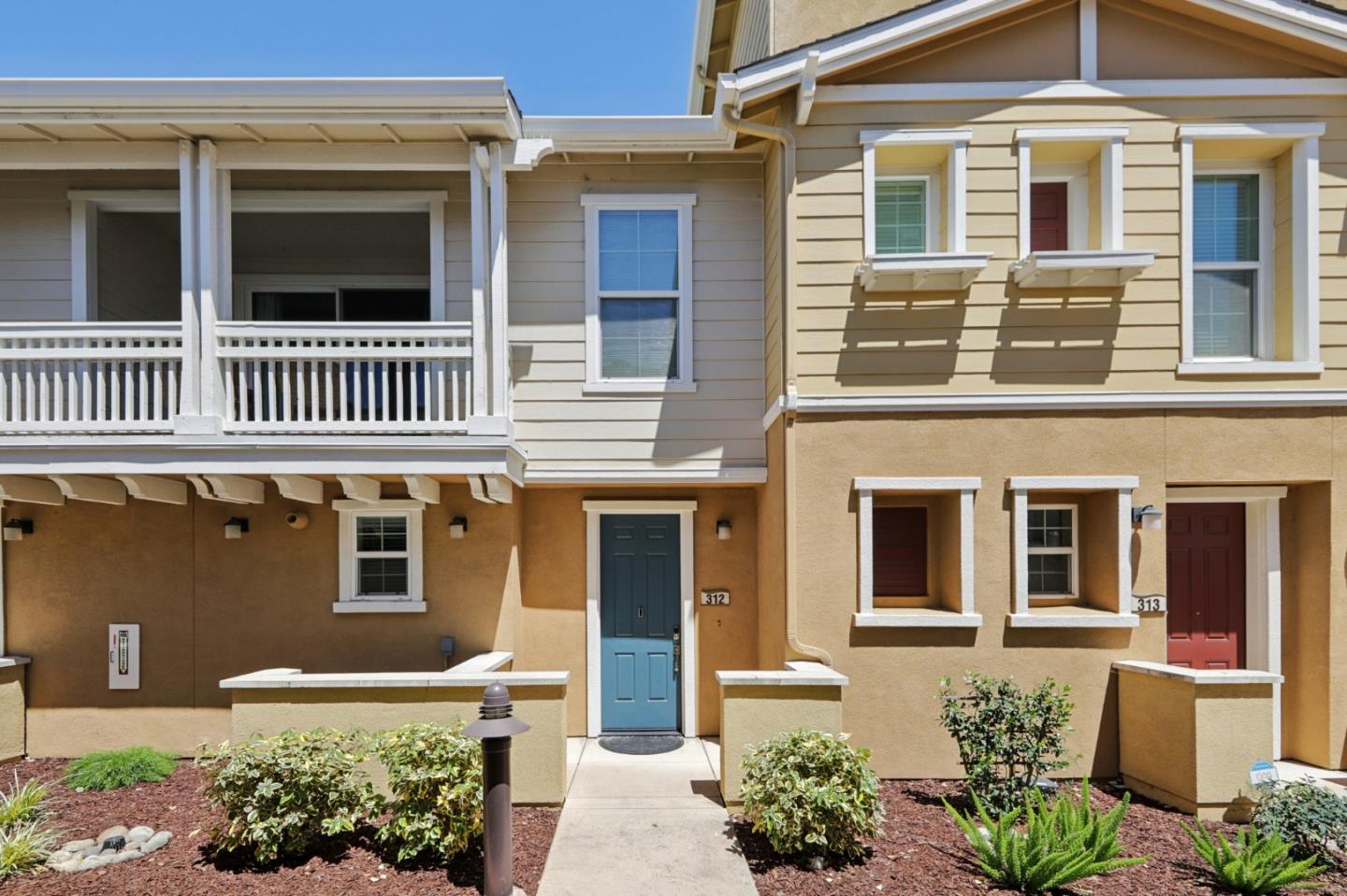 Detail Gallery Image 5 of 49 For 636 Bair Island Rd #312,  Redwood City,  CA 94063 - 2 Beds | 2 Baths