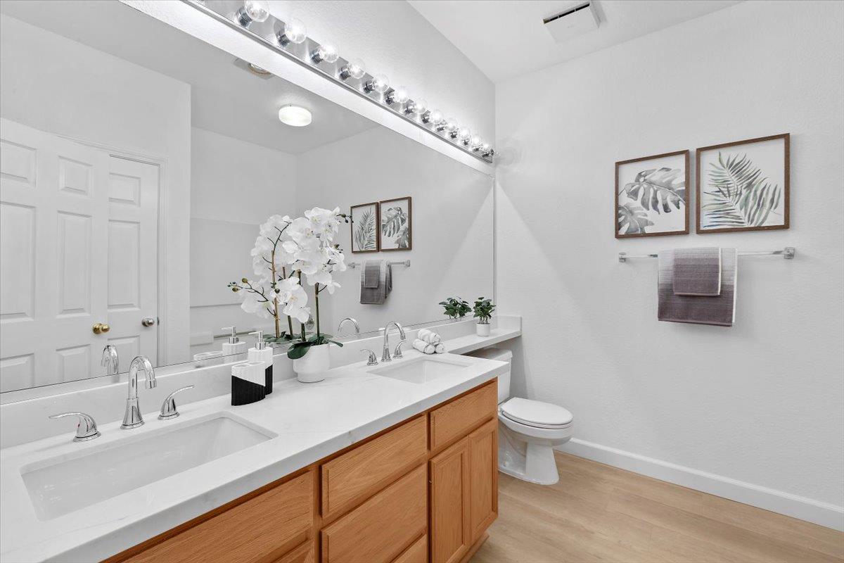 Detail Gallery Image 15 of 30 For 250 Santa Fe Ter #209,  Sunnyvale,  CA 94085 - 2 Beds | 2 Baths