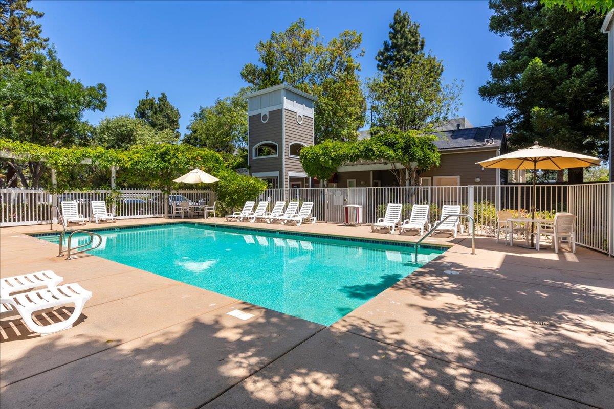 Detail Gallery Image 25 of 30 For 250 Santa Fe Ter #209,  Sunnyvale,  CA 94085 - 2 Beds | 2 Baths