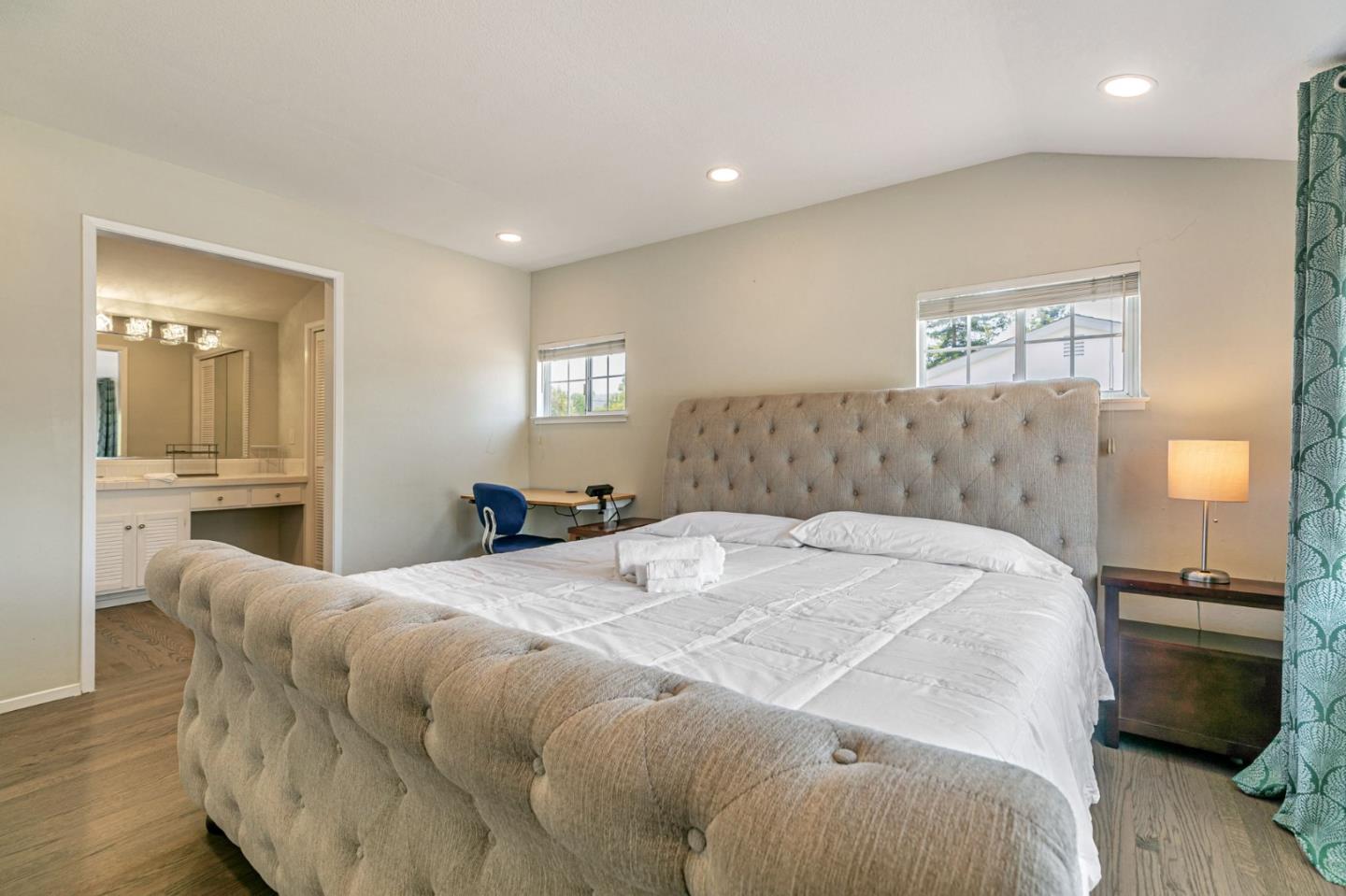 Detail Gallery Image 36 of 65 For 2739 Saint Giles Ln, Mountain View,  CA 94040 - 4 Beds | 2/1 Baths