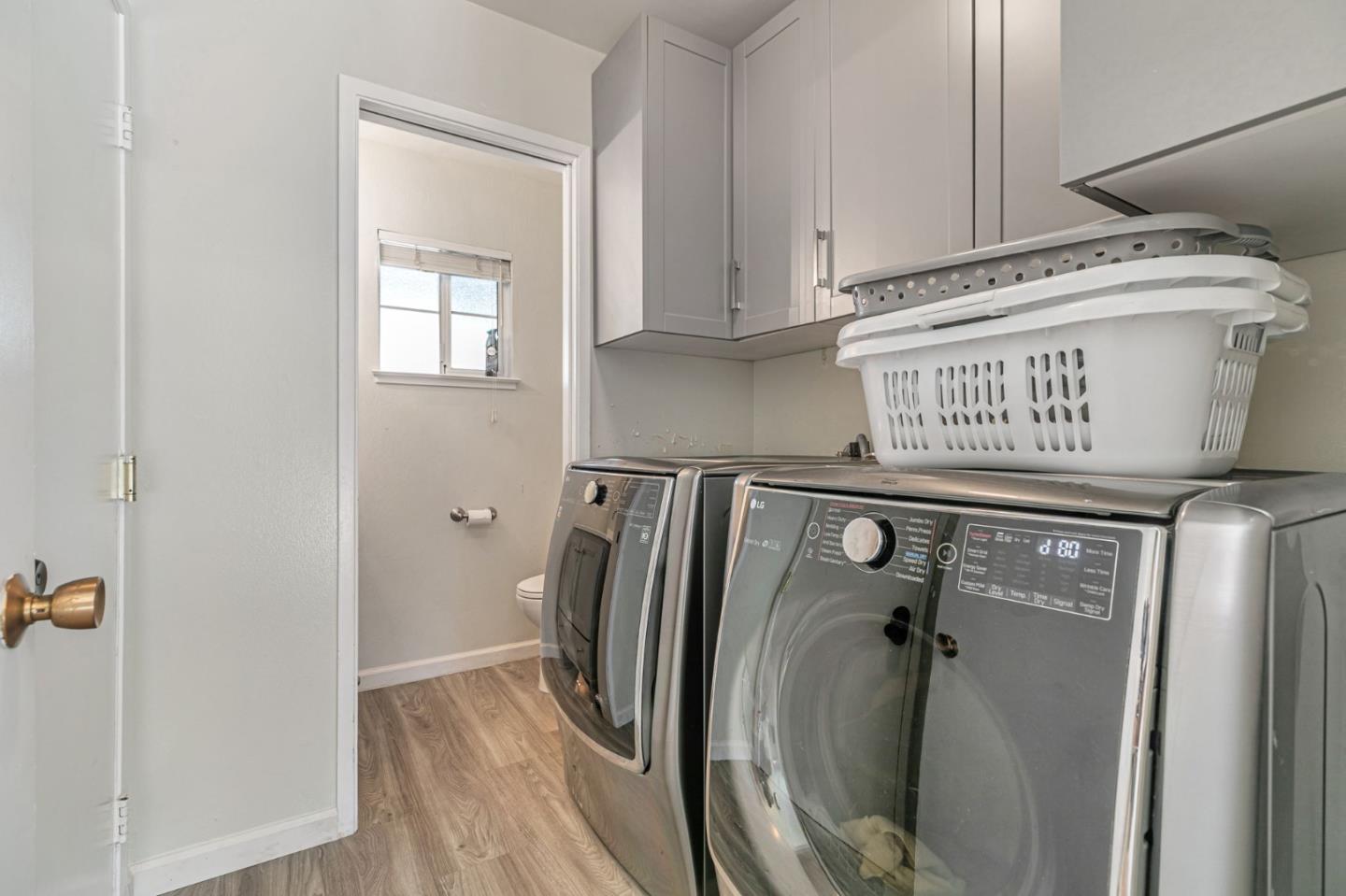 Detail Gallery Image 51 of 65 For 2739 Saint Giles Ln, Mountain View,  CA 94040 - 4 Beds | 2/1 Baths