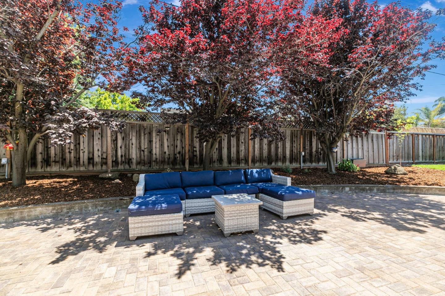 Detail Gallery Image 62 of 65 For 2739 Saint Giles Ln, Mountain View,  CA 94040 - 4 Beds | 2/1 Baths
