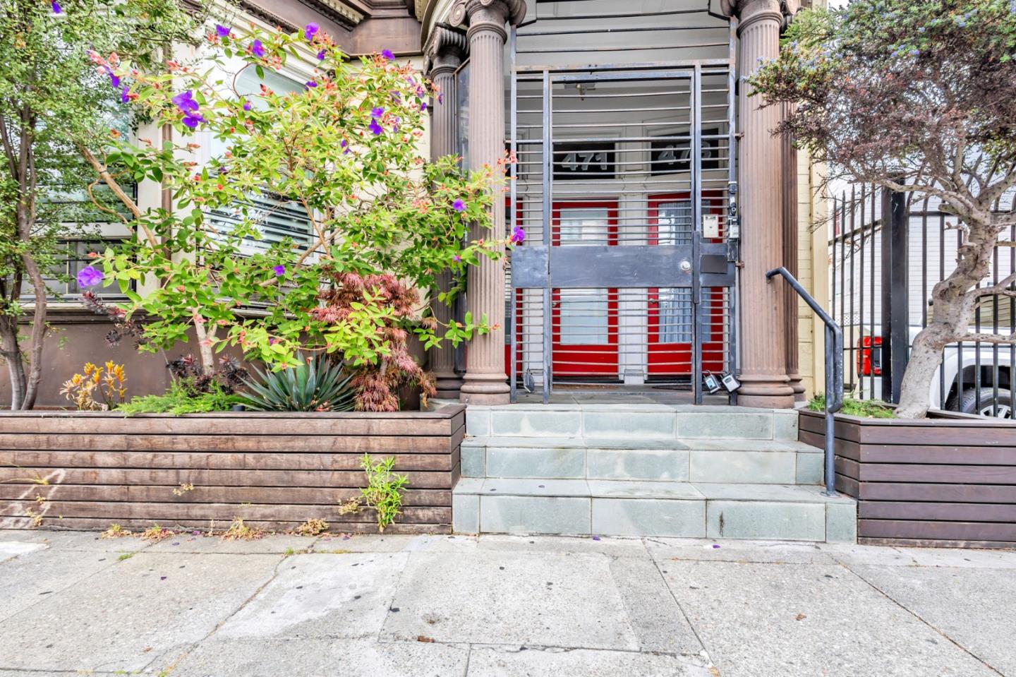Detail Gallery Image 38 of 41 For 473 South Van Ness Ave, San Francisco,  CA 94103 - 4 Beds | 3 Baths
