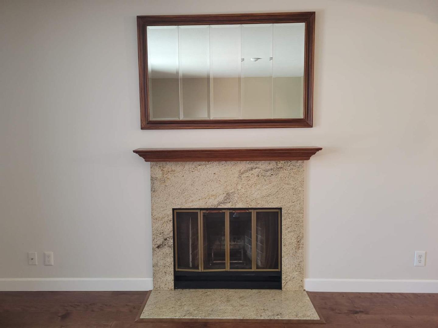 Detail Gallery Image 10 of 39 For 6125 Thornton Ave a,  Newark,  CA 94560 - 2 Beds | 2/1 Baths