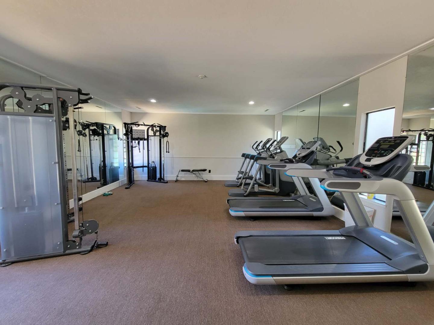 Detail Gallery Image 35 of 39 For 6125 Thornton Ave a,  Newark,  CA 94560 - 2 Beds | 2/1 Baths