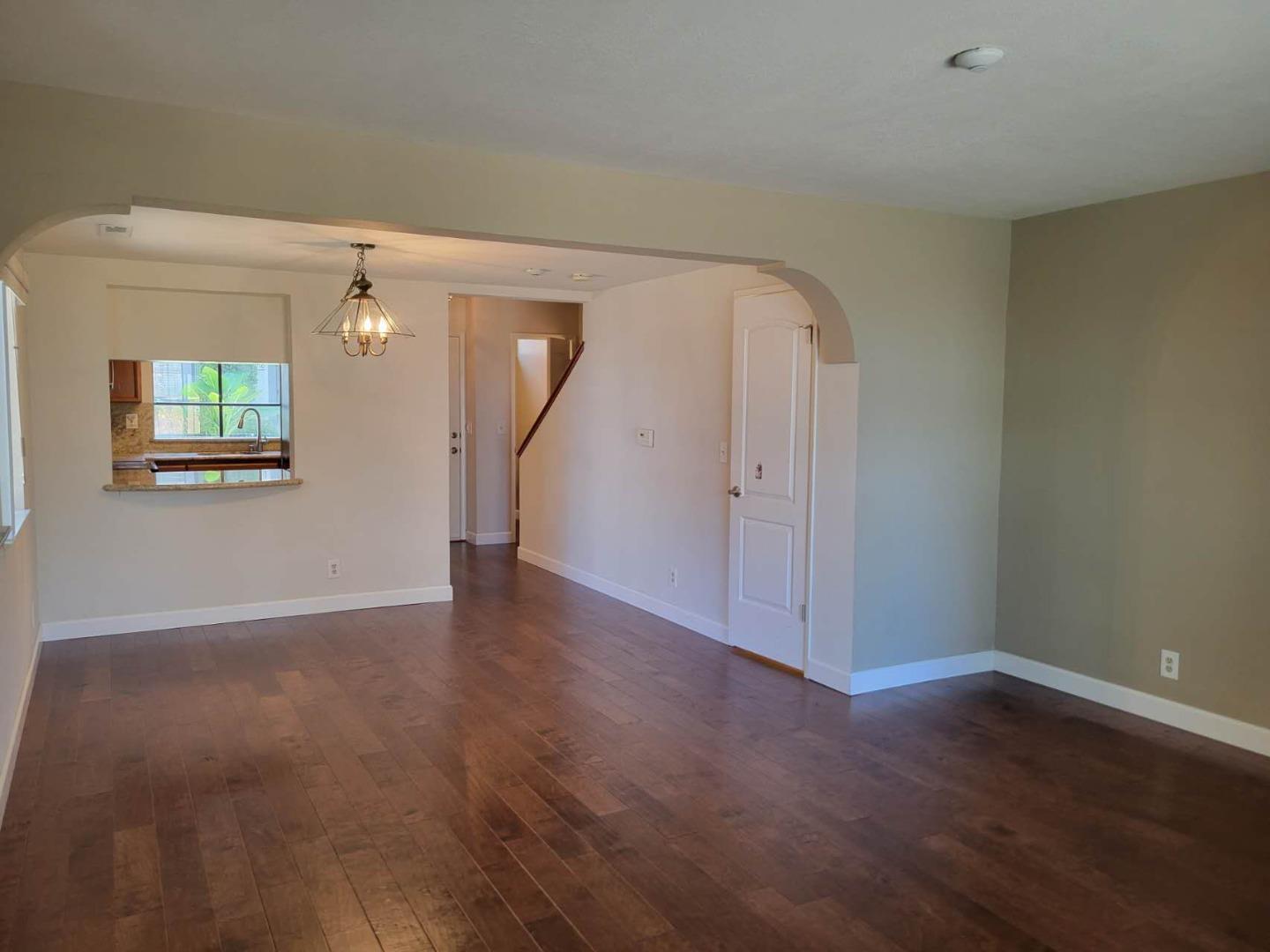 Detail Gallery Image 5 of 39 For 6125 Thornton Ave a,  Newark,  CA 94560 - 2 Beds | 2/1 Baths