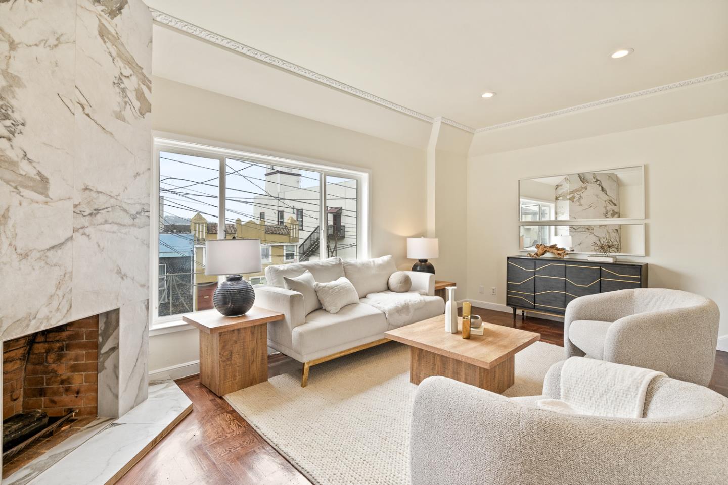 Detail Gallery Image 5 of 39 For 745 Brazil Ave, San Francisco,  CA 94112 - – Beds | – Baths