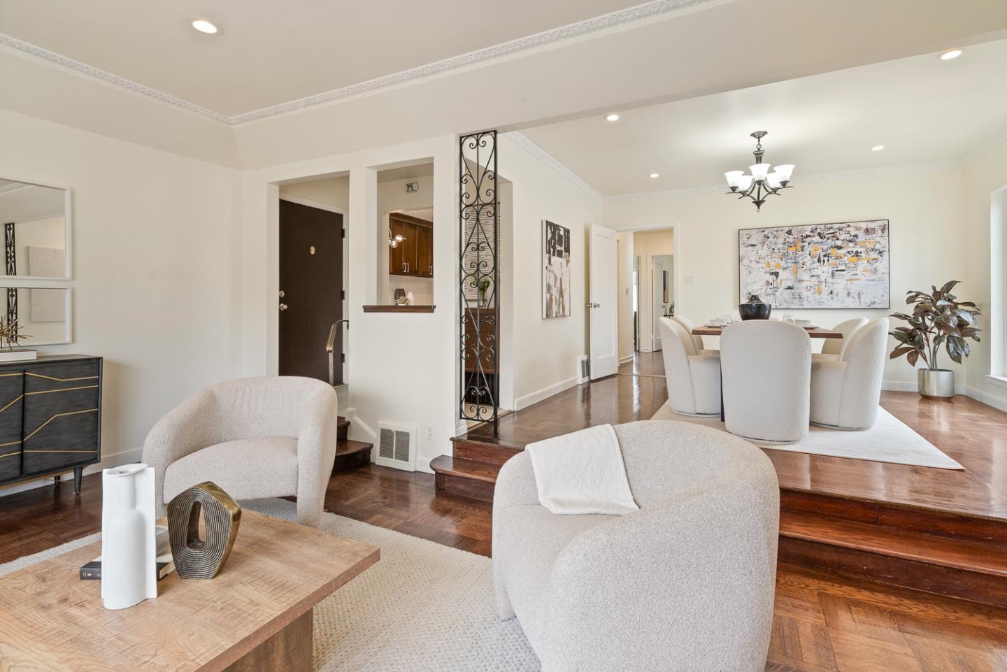 Detail Gallery Image 6 of 39 For 745 Brazil Ave, San Francisco,  CA 94112 - – Beds | – Baths
