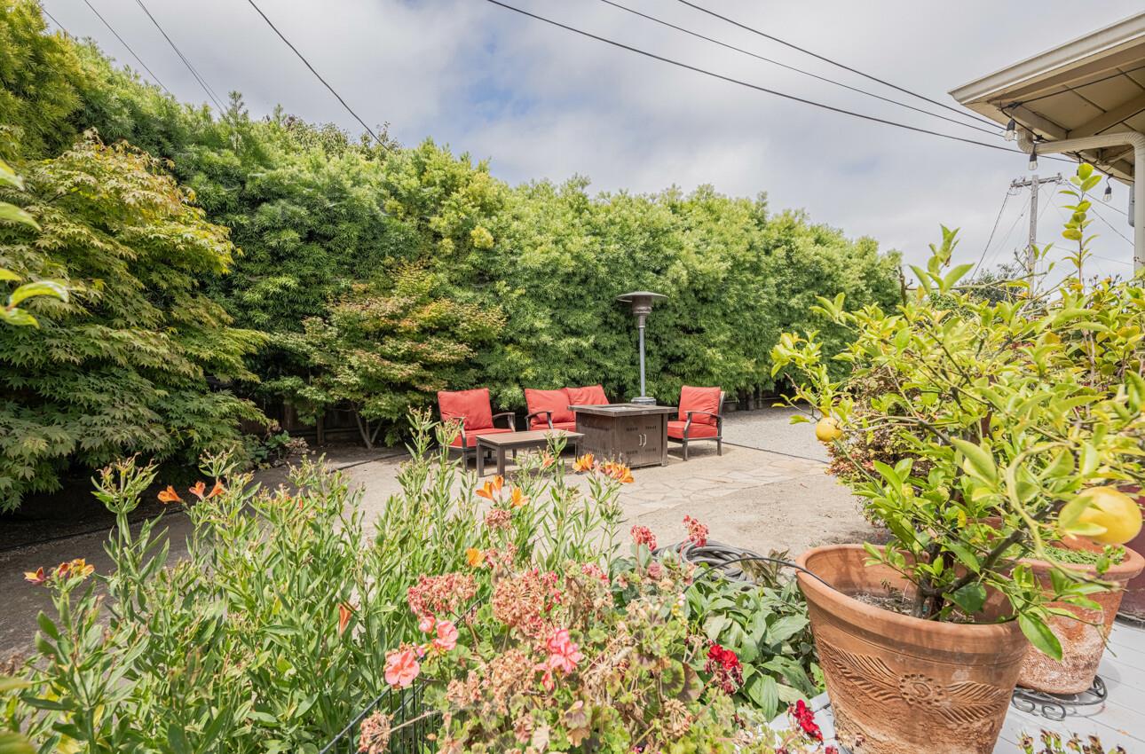 Detail Gallery Image 13 of 14 For 715 via Maria, Salinas,  CA 93901 - 3 Beds | 2 Baths